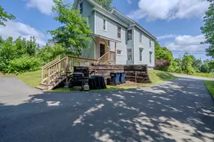 36 Larkin St, Bangor, ME 04401 - Photo 4