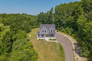 34-36 Clayton Ln, Kittery, ME 03904 - Photo 2