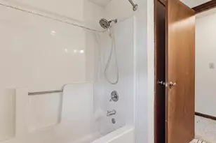 10 Label Ave, Portland, ME 04103 - Photo 24