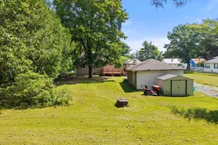 557 Brunswick St, Old Town, ME 04468 - Photo 32