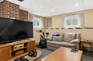 35 Ashmount St, Lewiston, ME 04240 - Photo 24