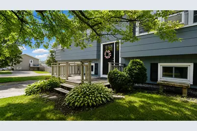 35 Ashmount Street, Lewiston, ME 04240 - Photo 2