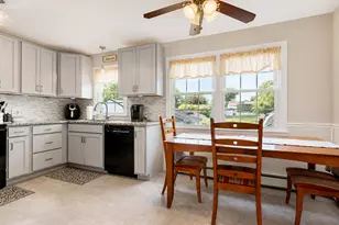 35 Ashmount St, Lewiston, ME 04240 - Photo 6