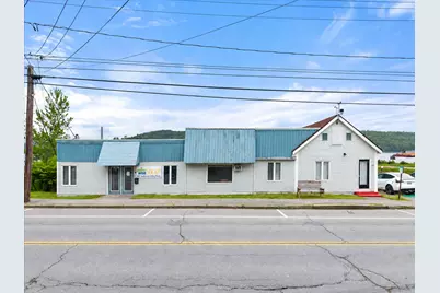 124 Main Street, Bucksport, ME 04416 - Photo 2
