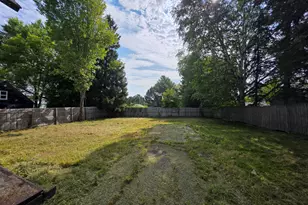 6 Delmont St, Presque Isle, ME 04769 - Photo 4