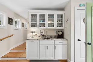 9 Crescent Ave, Kennebunkport, ME 04046 - Photo 8