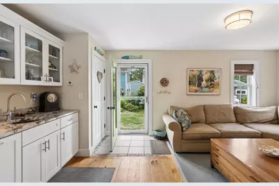 9 Crescent Avenue, Kennebunkport, ME 04046 - Photo 6