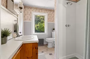 10 Frederick St, Rockland, ME 04841 - Photo 18