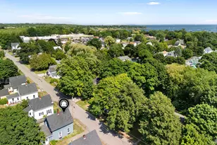 10 Frederick St, Rockland, ME 04841 - Photo 16