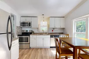 81 Ledgeview Rd, Greene, ME 04236 - Photo 10