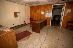 635-636 Waldo St, Rumford, ME 04276 - Photo 18