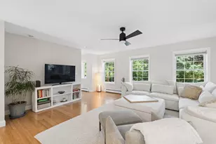 6 Newfield Rd, Freeport, ME 04032 - Photo 2
