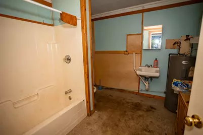 635/636 Waldo Street, Rumford, ME 04276 - Photo 20