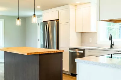 162 Waldo Avenue, Belfast, ME 04915 - Photo 4