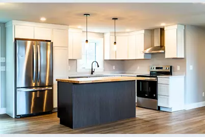 162 Waldo Avenue, Belfast, ME 04915 - Photo 2