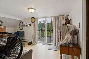 132 Washington St, Oakland, ME 04963 - Photo 30