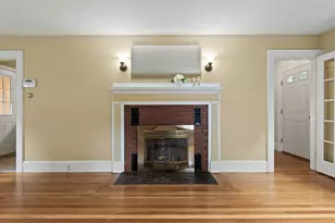 71 Stroudwater St, Westbrook, ME 04092 - Photo 12