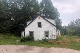 678 N Searsport Rd, Frankfort, ME 04438 - Photo 2