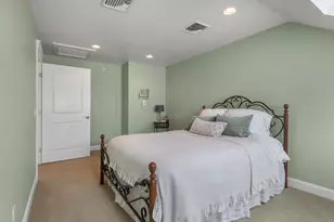 19 Bridge St, Kittery, ME 03904 - Photo 34