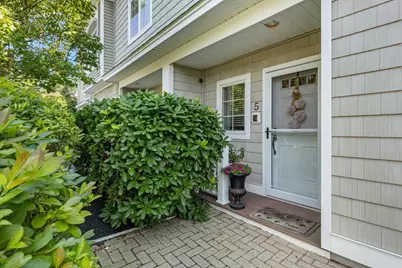 19 Bridge Street #5, Kittery, ME 03904 - Photo 2