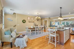 19 Bridge St, Kittery, ME 03904 - Photo 12