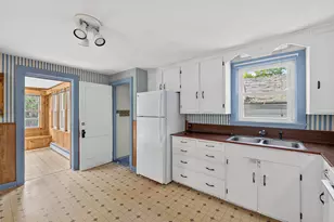 1 Staples St, Eliot, ME 03903 - Photo 2