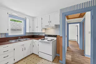 1 Staples St, Eliot, ME 03903 - Photo 12