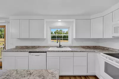 732 Main Street, Corinth, ME 04427 - Photo 10
