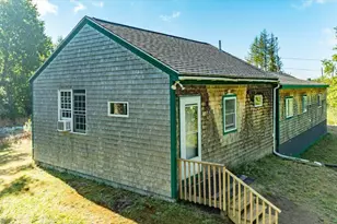 26 Jenkins Rd, Penobscot, ME 04476 - Photo 1