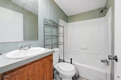 146 High Street #19, Oakland, ME 04963 - Photo 16