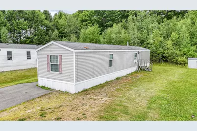 146 High Street #19, Oakland, ME 04963 - Photo 4