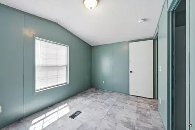 146 High Street #19, Oakland, ME 04963 - Photo 20
