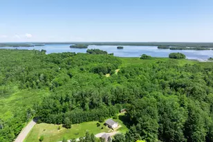 2461 Essex St, Orono, ME 04473 - Photo 2
