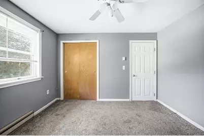 2461 Essex Street, Orono, ME 04473 - Photo 8