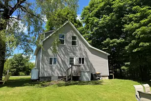 270 Park St, Rockland, ME 04841 - Photo 2
