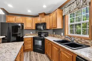 43 Dorr Rd, Wiscasset, ME 04578 - Photo 10