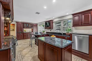 4 Pleasant Hill Rd, Falmouth, ME 04105 - Photo 22