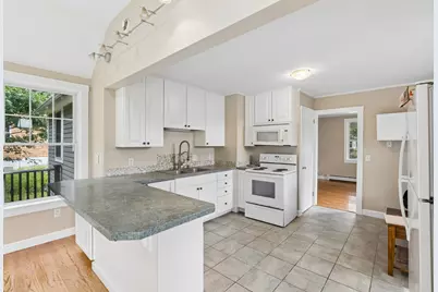 31 Longfellow Drive, Cape Elizabeth, ME 04107 - Photo 6