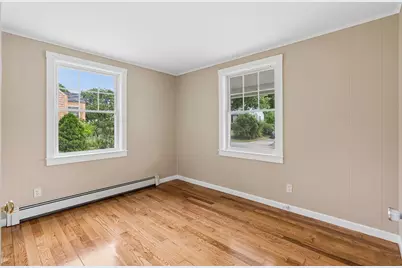 31 Longfellow Drive, Cape Elizabeth, ME 04107 - Photo 10