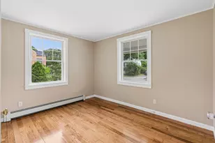 31 Longfellow Dr, Cape Elizabeth, ME 04107 - Photo 10