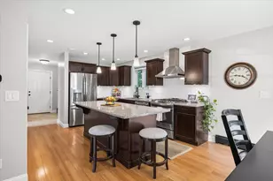 24 Orchard St, Scarborough, ME 04074 - Photo 8