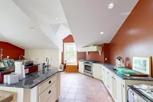 711 St George Rd, South Thomaston, ME 04858 - Photo 2