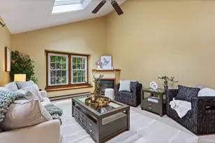 9 Banks Brook Rd, Old Orchard Beach, ME 04064 - Photo 10