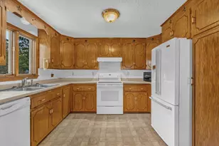 66 Merryman Rd, Glenburn, ME 04401 - Photo 6