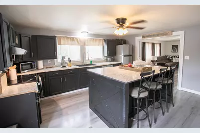 19 North Street, Enfield, ME 04493 - Photo 4
