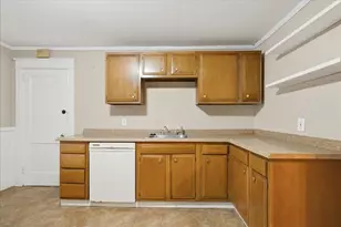 226 Summer St, Auburn, ME 04210 - Photo 54