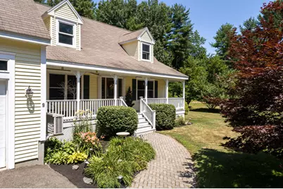 9 Strawberry Patch Lane, Freeport, ME 04032 - Photo 2
