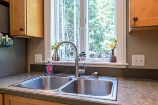 9 Strawberry Patch Ln, Freeport, ME 04032 - Photo 8