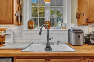 10 Lebanon Rd, Winterport, ME 04496 - Photo 4