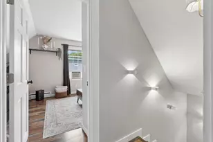 22 Hawthorne St, Portland, ME 04103 - Photo 16